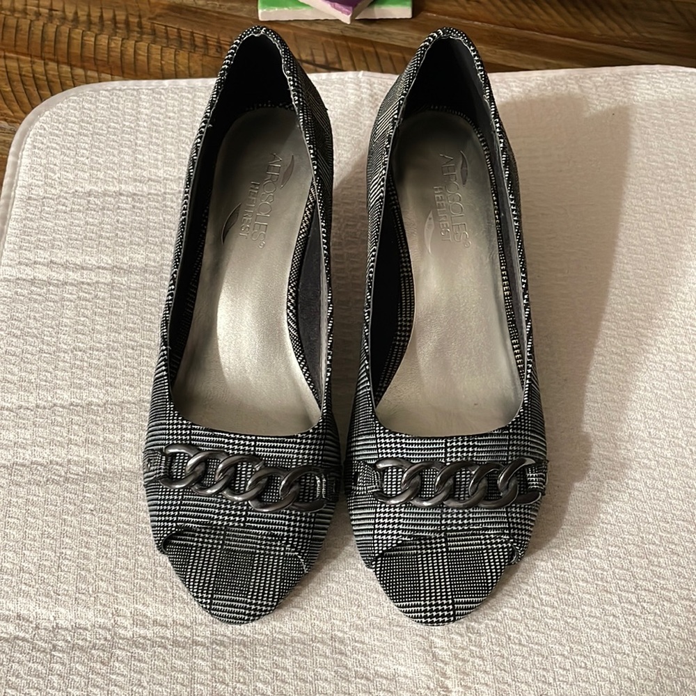 Silver/black Kitten Heels